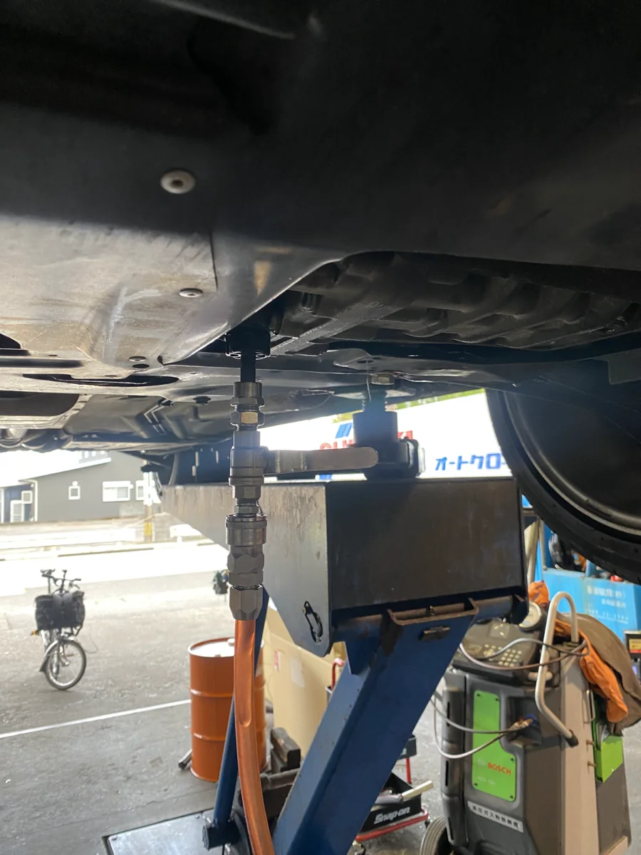 Audi TT　ミッションオイル交換 作業画像 06