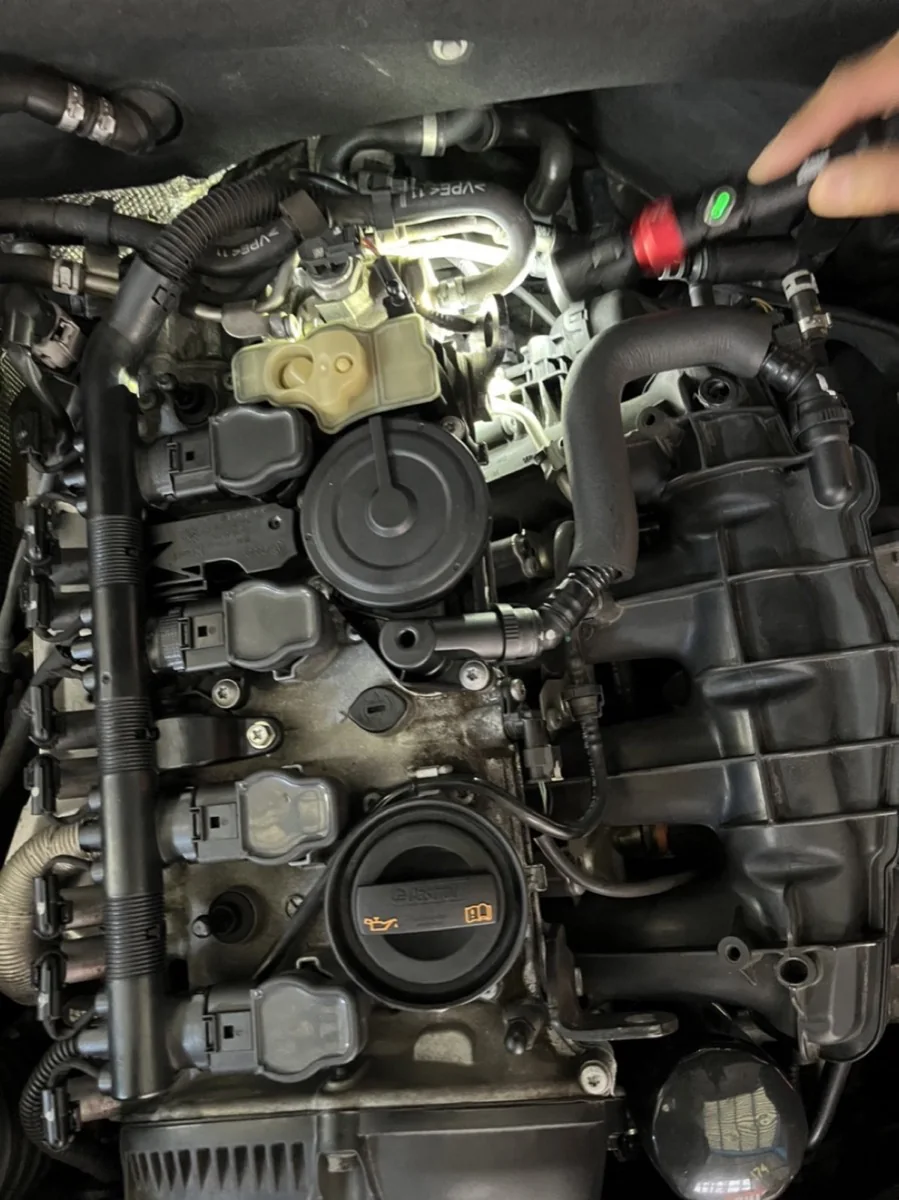 Audi A4 エンジン不調修理　時々エンスト 作業画像 07