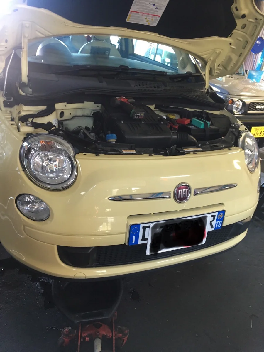 FIAT500 チンク　水漏れ 作業画像 04