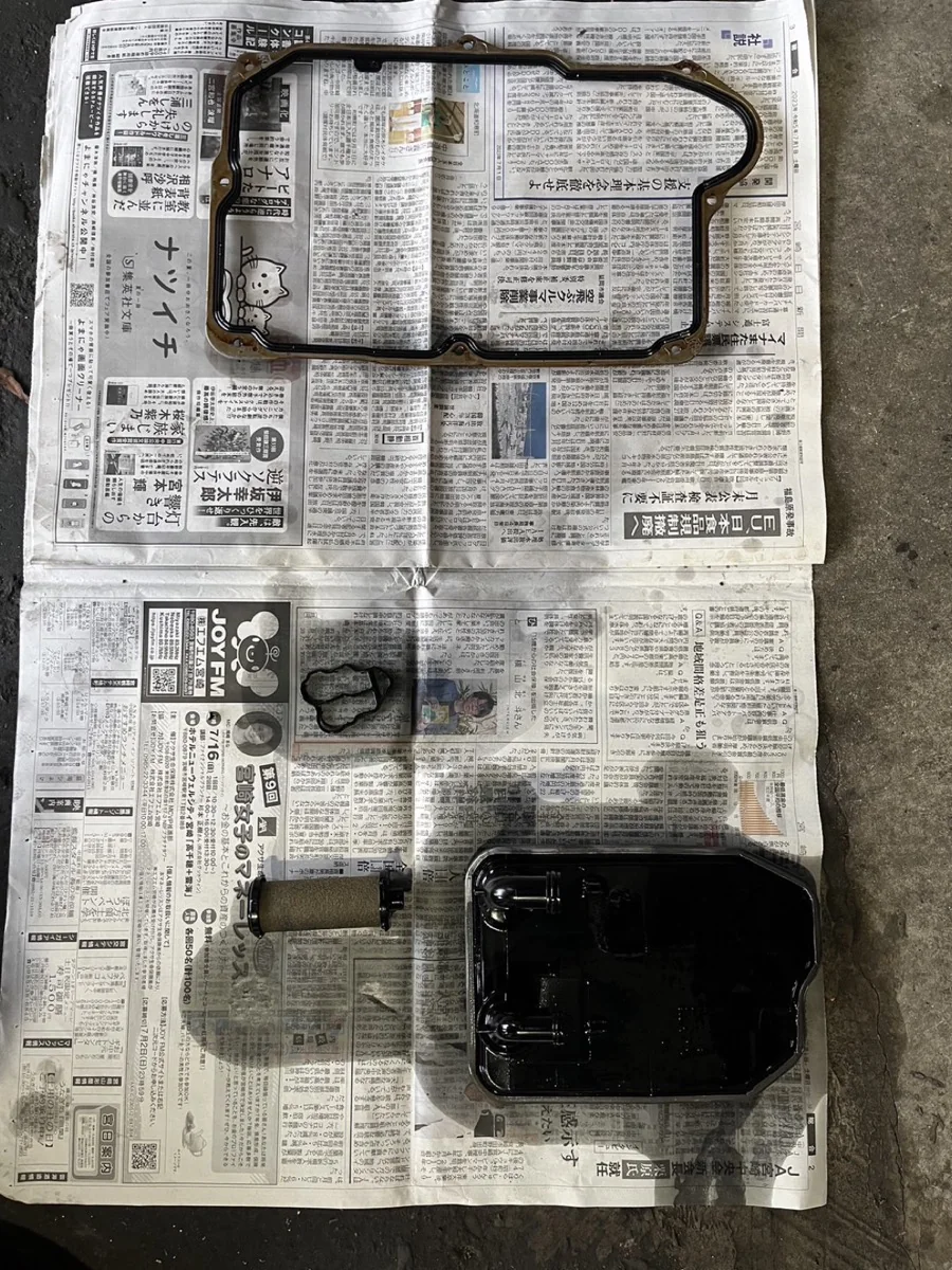 メルセデス　CLA200 ミッションフルード交換 作業画像 04